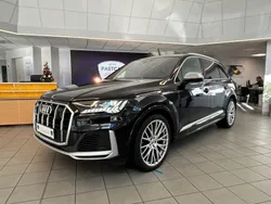 Schwarz Gebraucht 2021 Audi SQ7 Sport SUV | 66.300 € (Fairer Preis)
