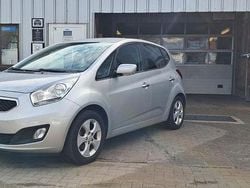 Silber Gebraucht 2013 Kia Venga Spirit Kleinwagen | 6.650 € (Fairer Preis)