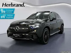 Metalliclack obsidianschwarz Gebraucht 2024 Mercedes GLC300e AMG SUV | 65.880 € (Etwas zu teuer)
