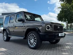 Grau Gebraucht 2022 Mercedes G400 SUV | 115.900 € (Guter Preis)