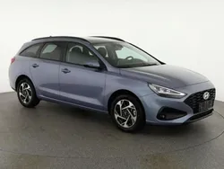 Weiss Neu 2025 Hyundai i30 Style Limousine | 22.949 € (Guter Preis)