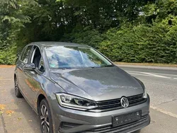 Grau Gebraucht 2019 VW Golf Sportsvan IQ Drive Van / Kleinbus | 18.899 € (Fairer Preis)