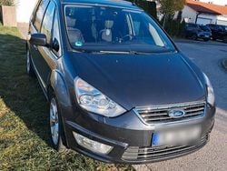 Grau Gebraucht 2010 Ford Galaxy Titanium Van / Kleinbus | 6.300 € (Fairer Preis)