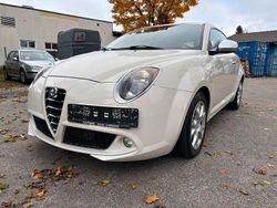 Weiß Gebraucht 2014 Alfa Romeo MiTo Turismo Kleinwagen | 6.100 €