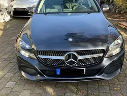 Grau Gebraucht 2015 Mercedes C250 Avantgarde Kombi | 16.000 € (Fairer Preis)