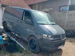 Grau Gebraucht 2018 VW T6 Van | 21.999 € (Guter Preis)