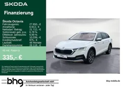 Weiß Gebraucht 2022 Skoda Octavia Scout 4x4 Kombi | 27.650 € (Fairer Preis)