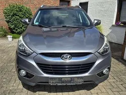 Grau Gebraucht 2014 Hyundai ix35 Edition SUV | 10.500 € (Etwas zu teuer)