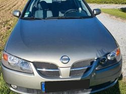 Grau Gebraucht 2006 Nissan Almera Kleinwagen | 2.200 €