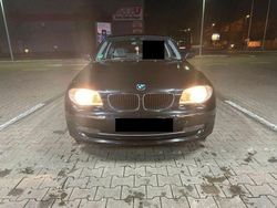 Schwarz Gebraucht 2009 BMW 116 Kleinwagen | 3.000 € (Fairer Preis)