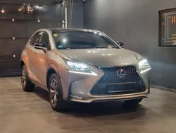 Silber Gebraucht 2017 Lexus NX300h E-FOUR F-Sport SUV | 26.999 € (Etwas zu teuer)