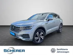 Silber Gebraucht 2023 VW Touareg Elegance SUV | 54.950 € (Fairer Preis)