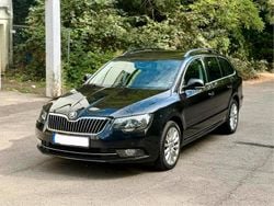 Schwarz Gebraucht 2013 Skoda Superb Kombi | 8.500 € (Guter Preis)