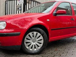Rot Gebraucht 2002 VW Golf Limousine | 3.490 € (Etwas zu teuer)