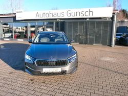 Grau Neu 2025 Skoda Octavia Selection Kombi | 32.700 € (Fairer Preis)