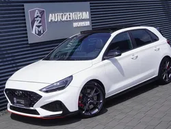 Weiss Gebraucht 2024 Hyundai i30 N Performance Limousine | 35.990 €