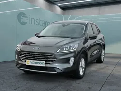 Grau Gebraucht 2022 Ford Kuga Titanium SUV | 27.350 € (Fairer Preis)