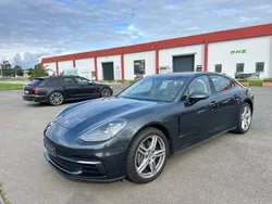 Grau Gebraucht 2018 Porsche Panamera 4 Limousine | 51.300 € (Etwas zu teuer)