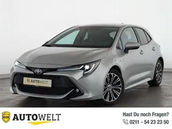 Silber Gebraucht 2019 Toyota Corolla Club Limousine | 20.260 € (Fairer Preis)