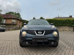 Grau Gebraucht 2011 Nissan Juke Visia SUV | 4.200 € (Etwas zu teuer)