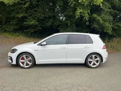 Weiß Gebraucht 2019 VW Golf VII GTI Limousine | 22.500 € (Guter Preis)