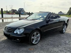 Schwarz Gebraucht 2006 Mercedes CLK320 Cabrio | 5.800 € (Fairer Preis)