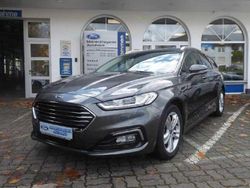 Grau (magneticgrau (metallic)) (metallic) Gebraucht 2019 Ford Mondeo Titanium Kombi | 19.990 € (Teuer)