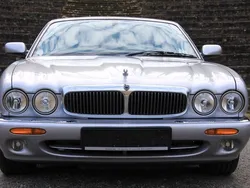 Silber Gebraucht 2001 Jaguar XJ Executive Limousine | 21.999 €