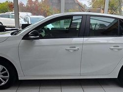 White jade Gebraucht 2022 Opel Corsa Edition Kleinwagen | 14.390 € (Etwas zu teuer)