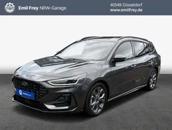 Magnetic metallic Gebraucht 2024 Ford Focus ST-Line Limousine | 25.950 € (Guter Preis)
