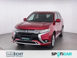 Rot Gebraucht 2021 Mitsubishi Outlander P-HEV Basis SUV | 24.990 € (Fairer Preis)