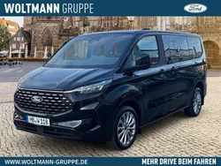 Schwarz Gebraucht 2024 Ford Tourneo Custom Titanium Van / Kleinbus | 54.990 €