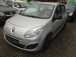 Grau Gebraucht 2008 Renault Twingo Expression Kleinwagen | 1.800 € (Fairer Preis)
