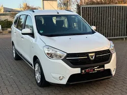 Weiß Gebraucht 2017 Dacia Lodgy Lauréate Van / Kleinbus | 8.599 € (Guter Preis)