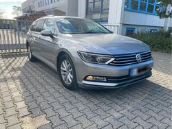 Grau Gebraucht 2016 VW Passat Kombi | 10.500 € (Fairer Preis)