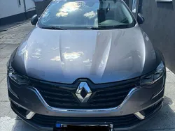 Grau Gebraucht 2017 Renault Talisman GrandTour Intens Kombi | 14.500 € (Fairer Preis)