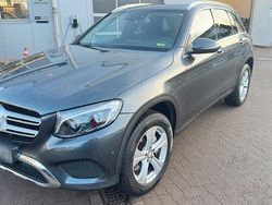 Grau Gebraucht 2016 Mercedes GLC220 SUV | 20.999 €