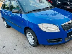 Blau Gebraucht 2009 Skoda Fabia Classic Kombi | 800 € (Superpreis)