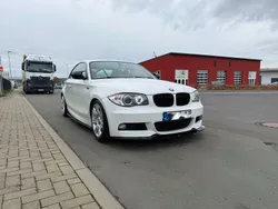 Weiß Gebraucht 2010 BMW 125 M Sport Kleinwagen | 16.000 € (Teuer)