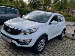 Weiß Gebraucht 2015 Kia Sportage 2 SUV | 11.900 € (Guter Preis)