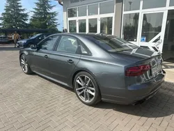 Grau Gebraucht 2016 Audi S8 plus Sport Limousine | 56.500 €