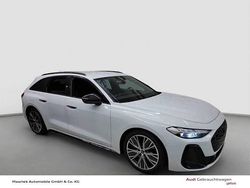 Gletscherweiß metallic Gebraucht 2025 Audi A5 Ambiente Kombi | 57.400 € (Superpreis)