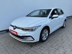 Weiß Gebraucht 2022 VW Golf Life Limousine | 17.150 € (Guter Preis)