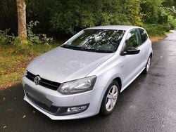Silber Gebraucht 2012 VW Polo Match Limousine | 4.499 € (Guter Preis)