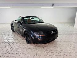 Schwarz Gebraucht 2002 Audi TT Roadster Sport Cabrio | 3.700 € (Guter Preis)