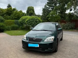 Grün Gebraucht 2004 Toyota Corolla Kleinwagen | 4.000 € (Fairer Preis)