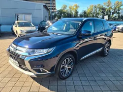Blau Gebraucht 2018 Mitsubishi Outlander Plus SUV | 15.999 € (Guter Preis)