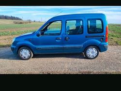 Blau Gebraucht 2004 Renault Kangoo Van / Kleinbus | 3.000 € (Etwas zu teuer)