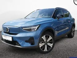 Blau Gebraucht 2023 Volvo XC40 Pro SUV | 39.900 € (Teuer)