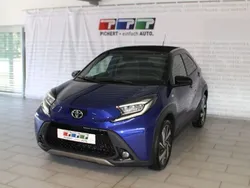 Juniper blue / night sky black Gebraucht 2022 Toyota Aygo X-plore Kleinwagen | 17.990 € (Teuer)